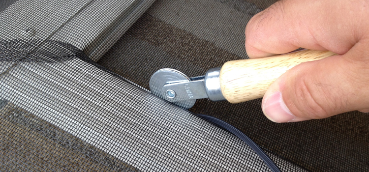 metal screen door repair in West Carson